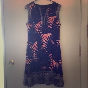 (Maggy London) navy and coral dress